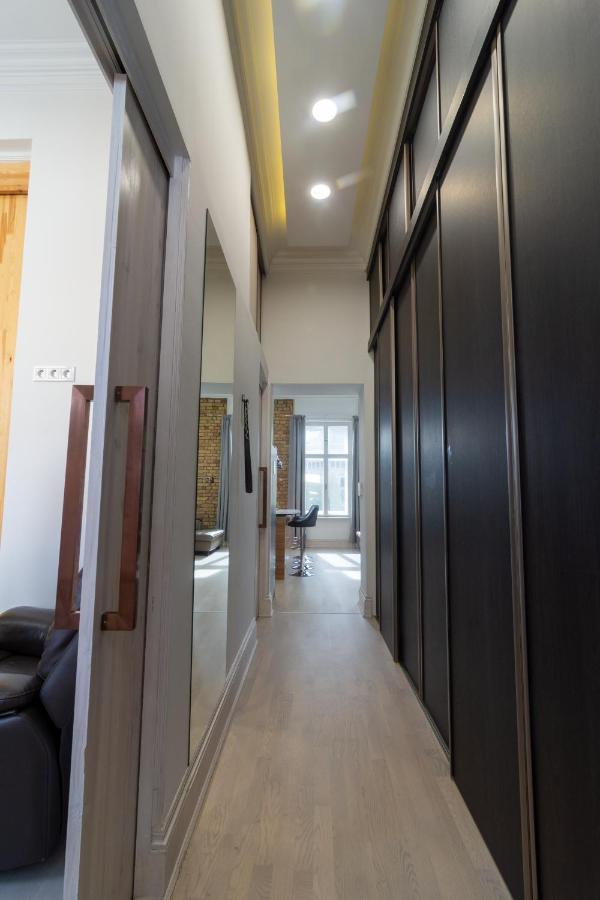 Tower Szeged Belvarosi Exkluziv Panoramas Apartman - Free Parking Exterior photo